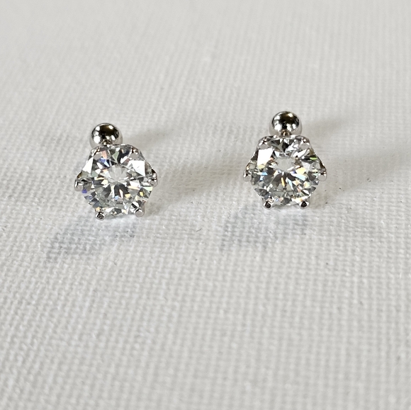 Beautiful Genuine Moissanite Earrings 18k Gold over Sterling Silver ✨️ - Picture 11 of 11